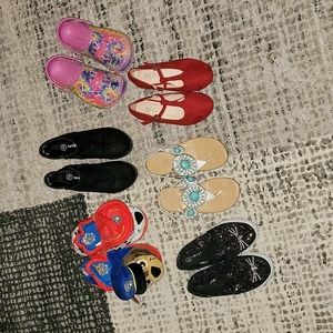 Lot of 6 pairs of size 10 girls shoes